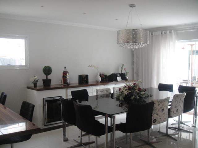 Casa para Venda em Alphaville - 2