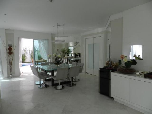 Casa para Venda em Alphaville - 3