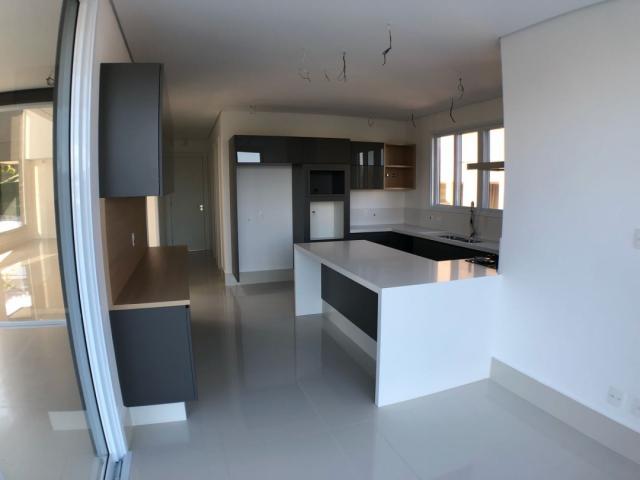 Casa em condomínio para Venda em Alphaville - 3