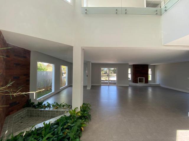 Casa em condomínio para Venda em Alphaville - 4