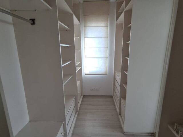 Casa em condomínio para Venda em Alphaville - 4