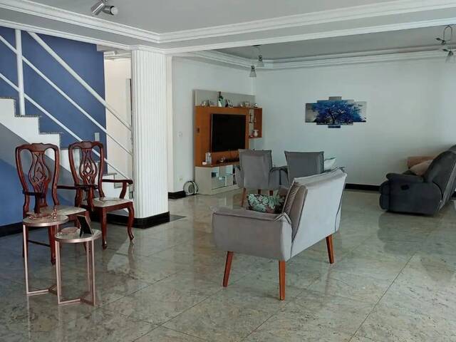 Casa em condomínio para Venda em Alphaville - 4