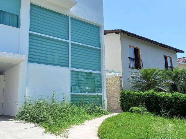 #707 - Casa em condomínio para Venda em Santana de Parnaíba - SP