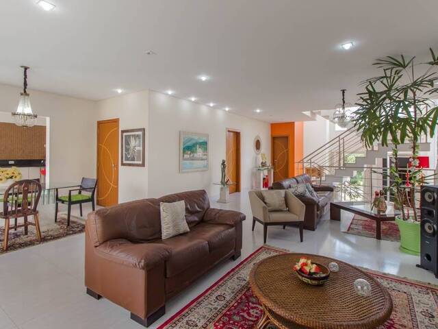 #708 - Casa em condomínio para Venda em Santana de Parnaíba - SP