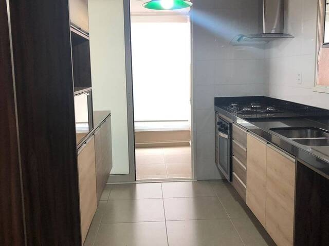 Apartamento para Venda em Santana de Parnaíba - 4