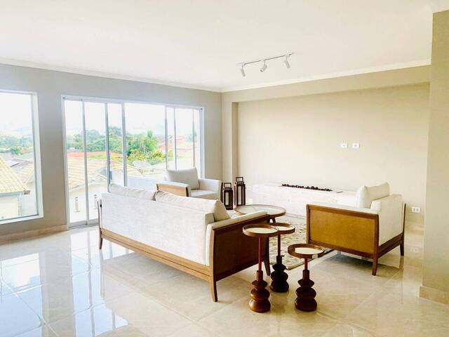 #717 - Casa em condomínio para Venda em Santana de Parnaíba - SP