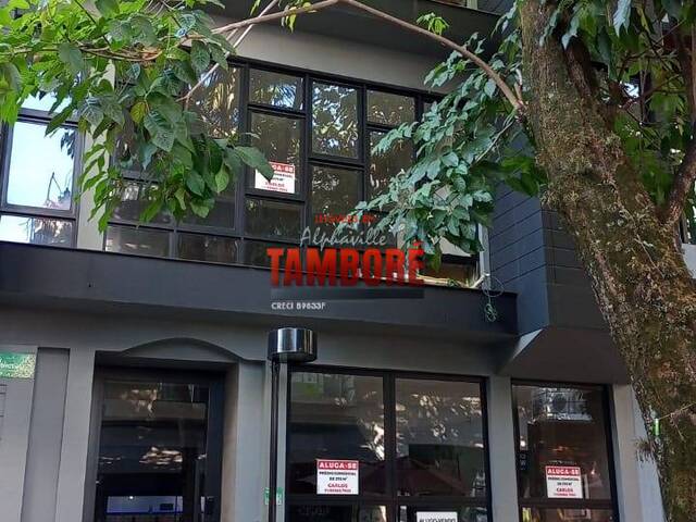 Locação em Condomínio Centro Comercial Alphaville - Barueri