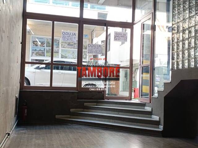 Venda em Condomínio Centro Comercial Alphaville - Barueri