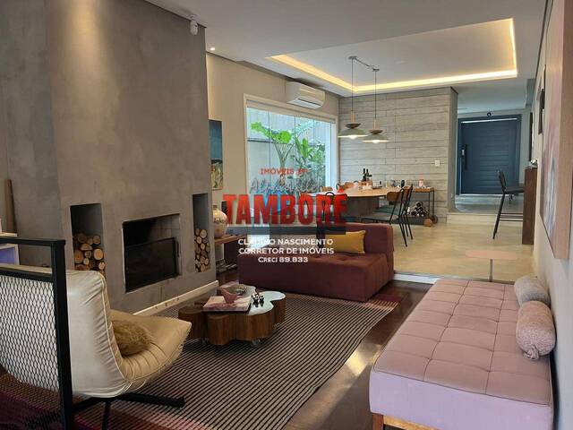 #922 - Casa a Venda em Alphaville Aceita Permuta para Venda em Santana de Parnaíba - SP