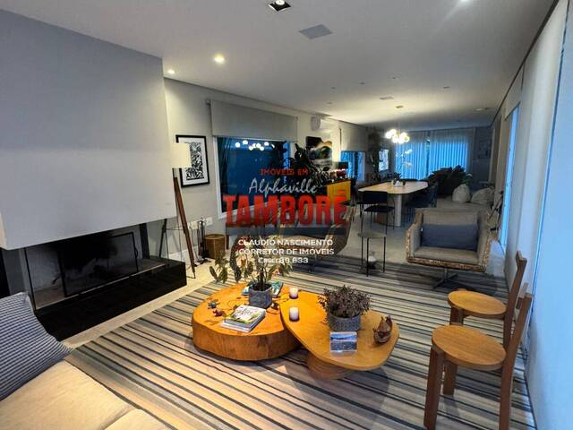 Casa a Venda em Alphaville Mobiliada e Decorada para Venda em Santana de Parnaíba - 2