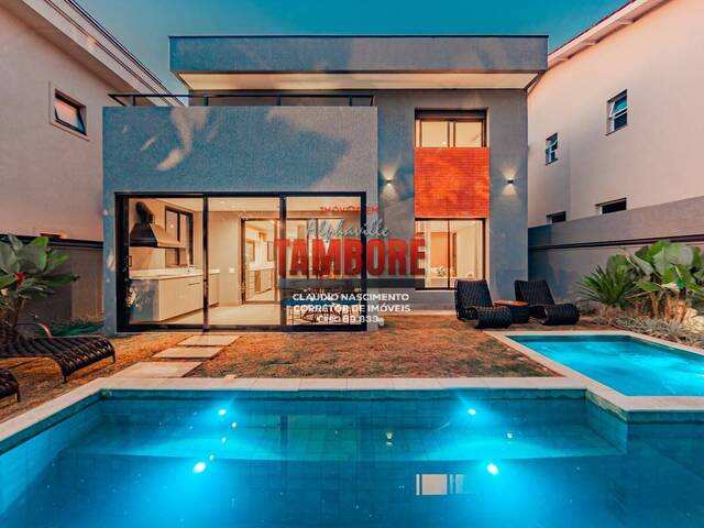 Casa a Venda em Alphaville Mobiliada e Decorada para Venda em Santana de Parnaíba - 2
