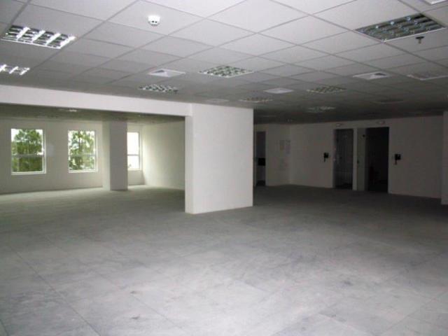 #CAUAXI - Andar Comercial para Venda em Alphaville - SP