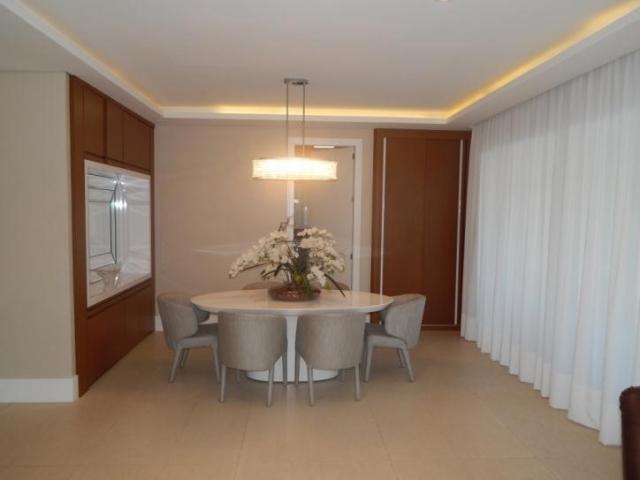 Casa para Venda em Alphaville - 4