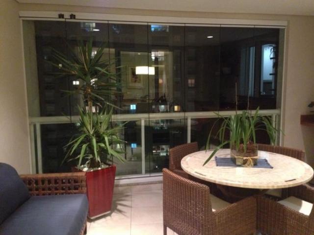 #APTO-11 - Apartamento para Venda em Alphaville - SP