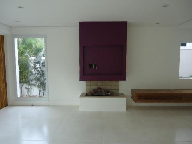 #A3-03 - Casa para Venda em Alphaville - SP - 2