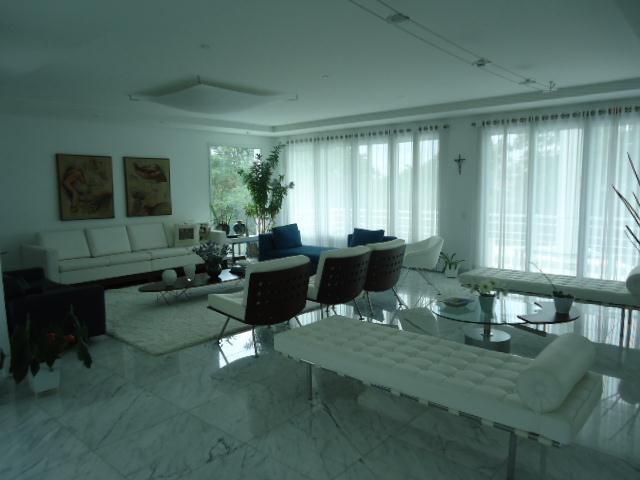 Casa para Venda em Alphaville - 4