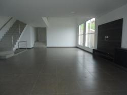Casa para Venda em Alphaville - 3