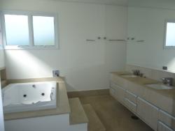 Casa para Venda em Alphaville - 4