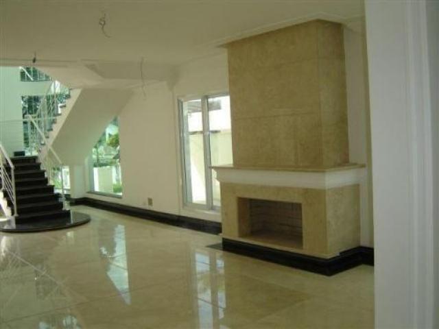 Casa para Venda em Santana de Parnaíba - 4