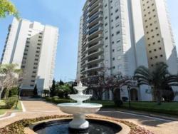 #682 - Apartamento para Venda em Alphaville - SP