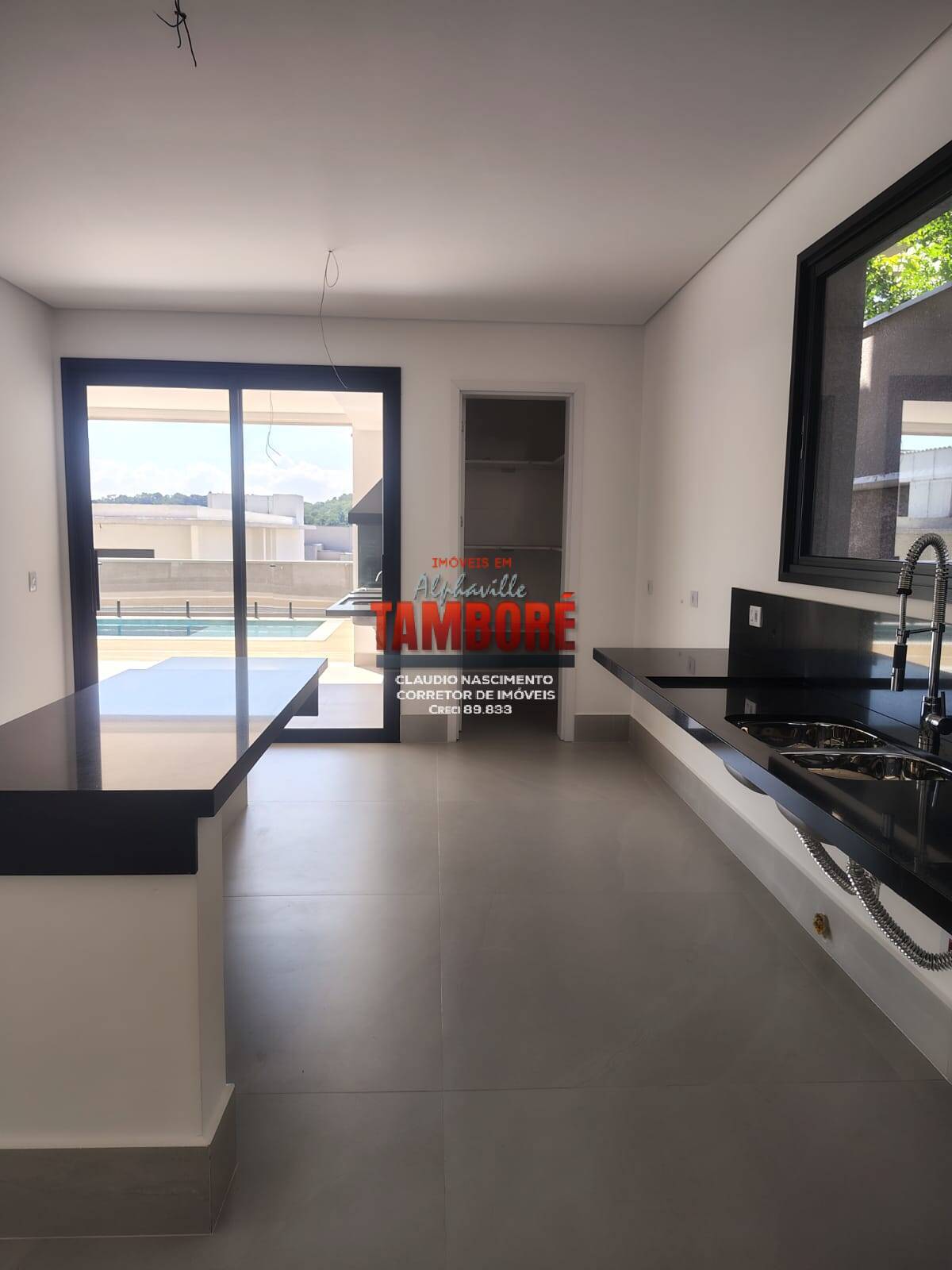 Casa, 5 quartos, 439 m² - Foto 4